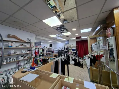 Rent, office space, 170m², Savski Venac, Beograd - image 17