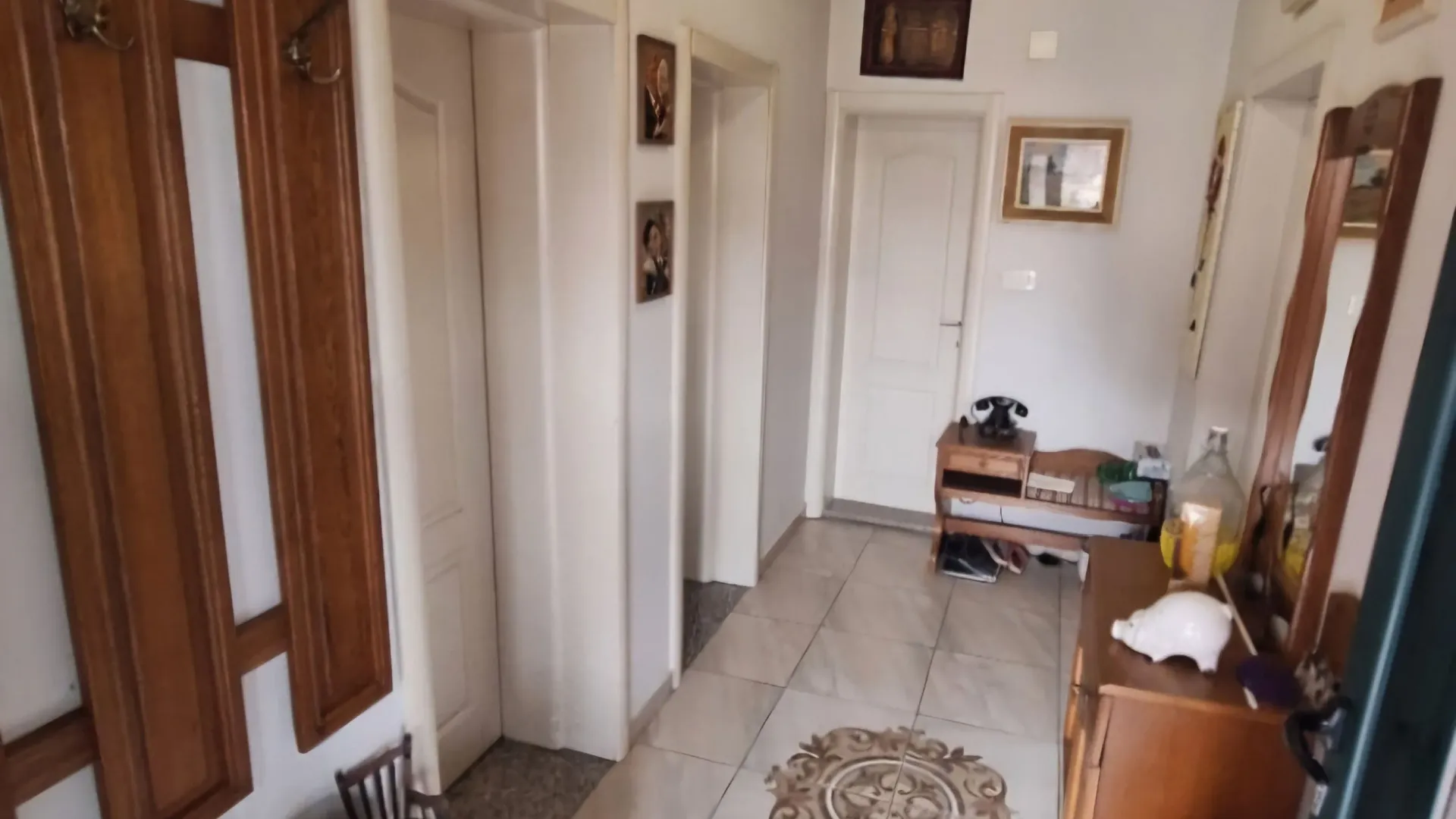 Rent, house, 110m², Stari Aerodrom, Podgorica