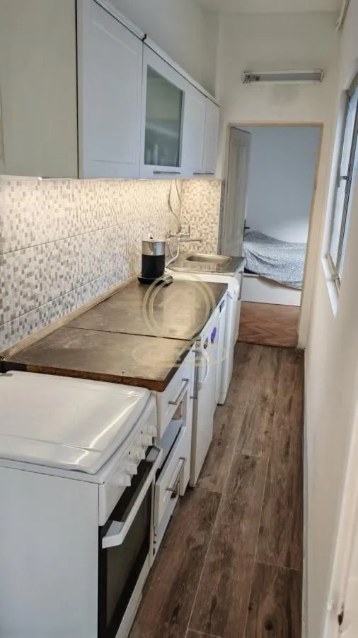 Rent, three bedroom apartment, 62m², Savski Venac, Beograd