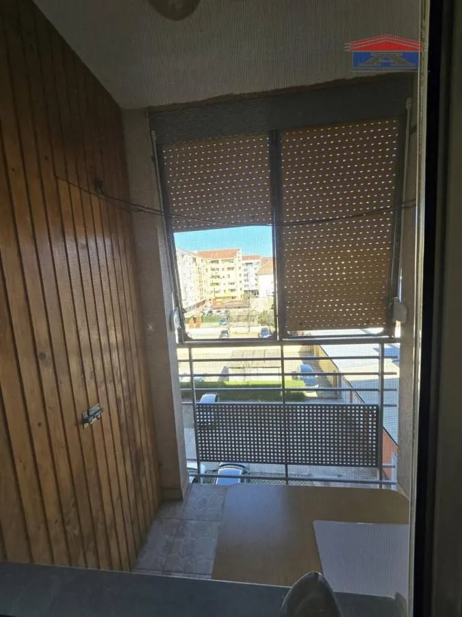 Izdavanje, dvosoban stan, 46m², Nova Detelinara, Novi Sad Sve Podlokacije