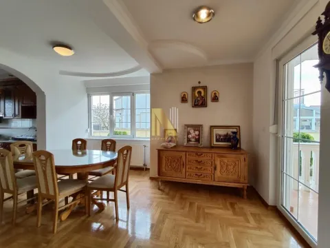 Izdavanje, kuća, 220m², Veternik, Novi Sad Sve Podlokacije - image 6