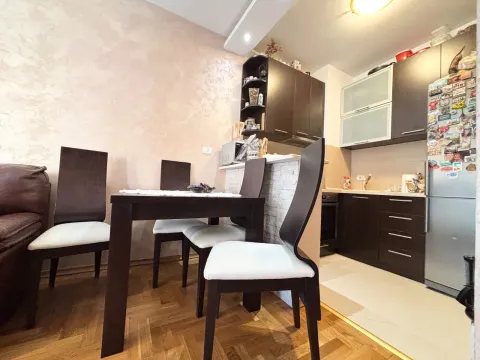 Prodaja, jednosoban stan, 40m², Tuški Put, Podgorica - image 6
