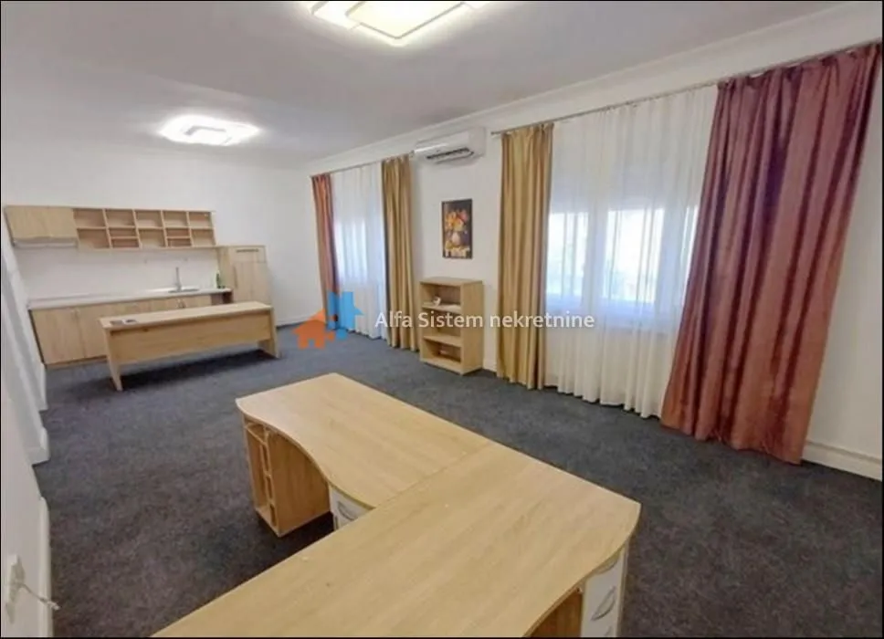 Izdavanje, dvosoban stan, 70m², Vračar Hram, Vračar Sve Podlokacije