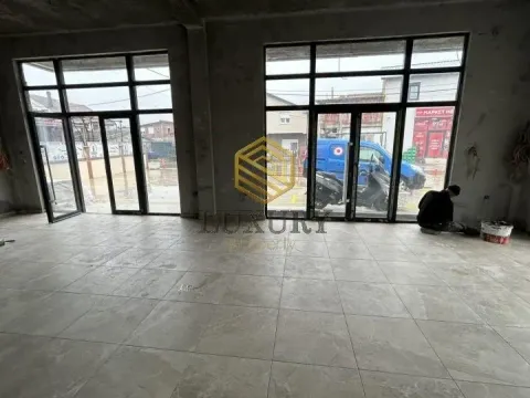 Izdavanje, poslovni prostor, 140m², Tološi, Podgorica - image 5