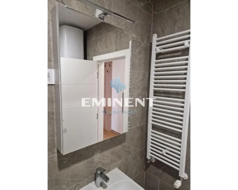 Rent, two bedroom apartment, 48m², Severni Bulevar, Zvezdara Sve Podlokacije