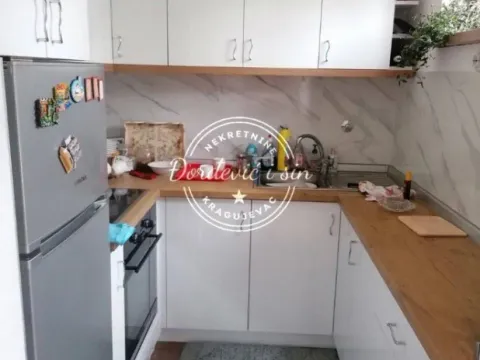 Sale, house, 208m², Šumaričko jezero, Kragujevac - image 5