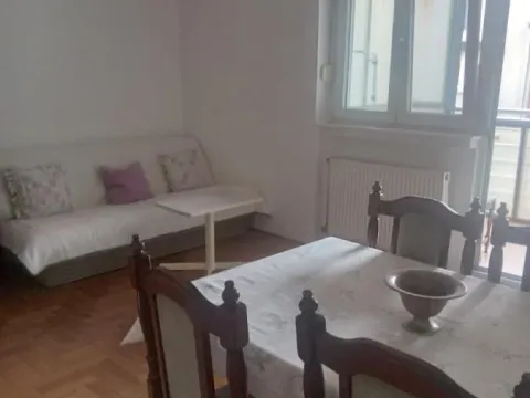 Izdavanje, dvosoban stan, 52m², Sajmište, Novi Sad - image 8