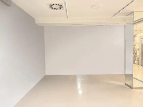 Izdavanje, poslovni prostor, 50m², Centar, Budva - image 2