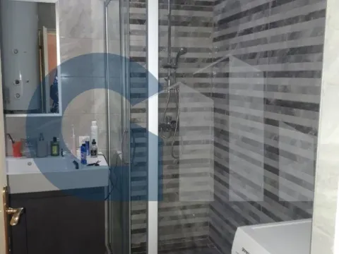 Izdavanje, četvorosoban stan, 115m², Stari Grad, Beograd - image 12