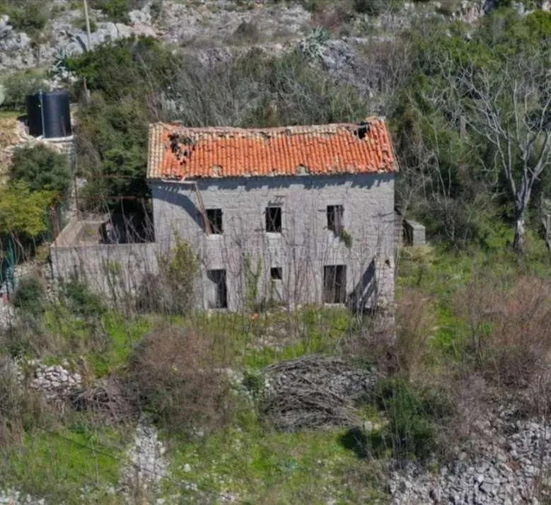 Prodaja, petosoban stan, 138m², Zagora, Kotor