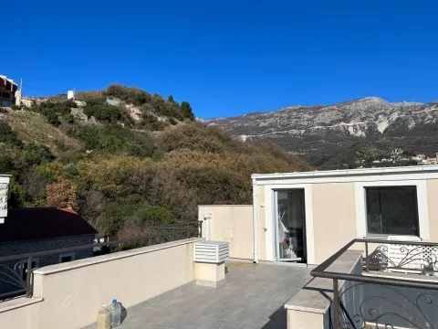 Izdavanje, jednosoban stan, 45m², Bečići, Budva - image 8