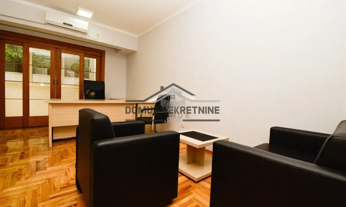 Rent, office space, 40m², Gorica C, Podgorica