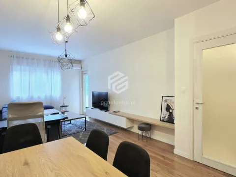 Rent, one bedroom apartment, 50m², Central Point, Podgorica - image 7