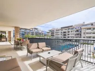 Sale, three bedroom apartment, 215m², Tivat, Crna Gora - image 8