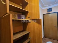 Izdavanje, četvorosoban stan, 72m², Đeram Pijaca, Beograd - image 11