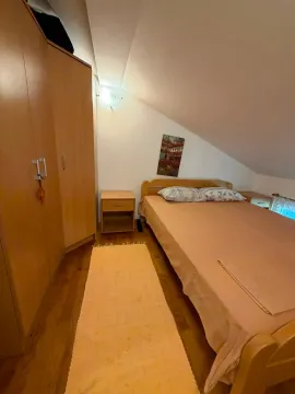 Rent, two bedroom apartment, 60m², Gospoština, Budva - image 17