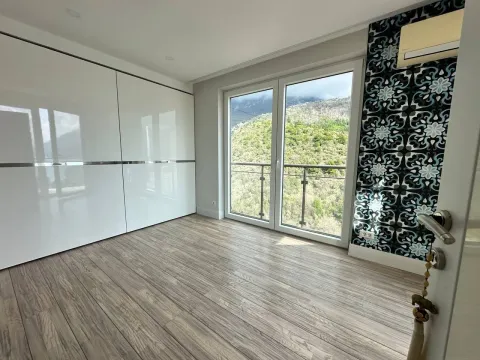 Prodaja, dvosoban stan, 131m², Bečići, Budva - image 9
