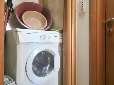 Izdavanje, dvosoban stan, 55m², Stari Aerodrom, Podgorica - image 11