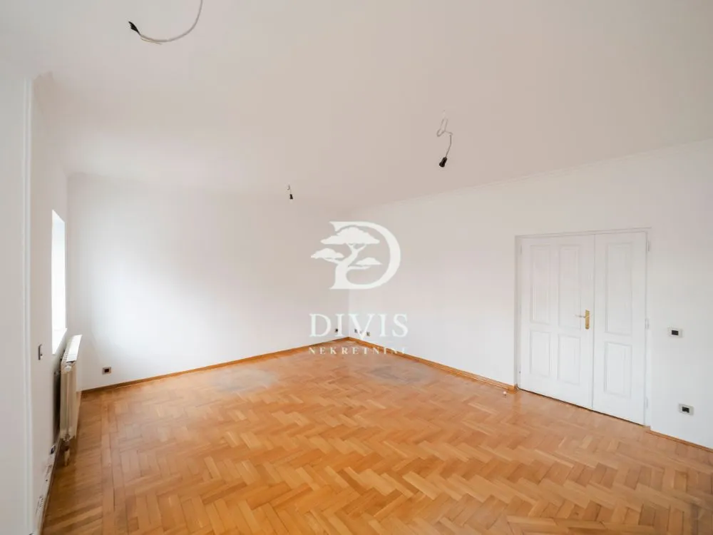 Izdavanje, kuća, 480m², Zvezdin Stadion, Beograd