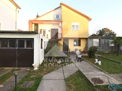 Sale, house, 276m², Masline, Podgorica - image 2