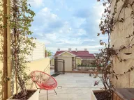 Izdavanje, kuća, 130m², Luštica Bay, Tivat - image 23