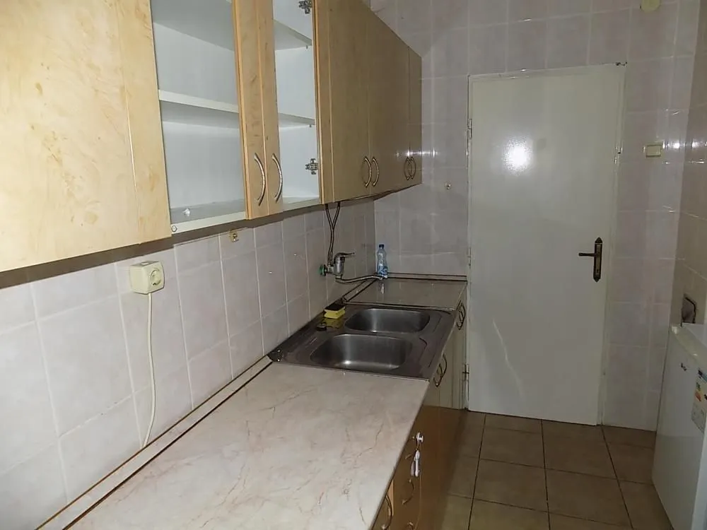 Prodaja, dvosoban stan, 62m², Paraćin, Srbija