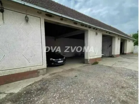 Prodaja, kuća, 420m², Farkaždin, Zrenjanin - image 13