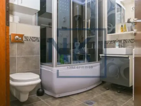 Prodaja, dvosoban stan, 95m², Stari Aerodrom, Podgorica - image 11