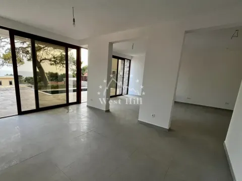 Sale, house, 292m², Šušanj, Bar - image 15