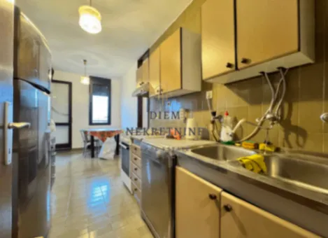 Prodaja, trosoban stan, 96m², Blok 6, Podgorica - image 9