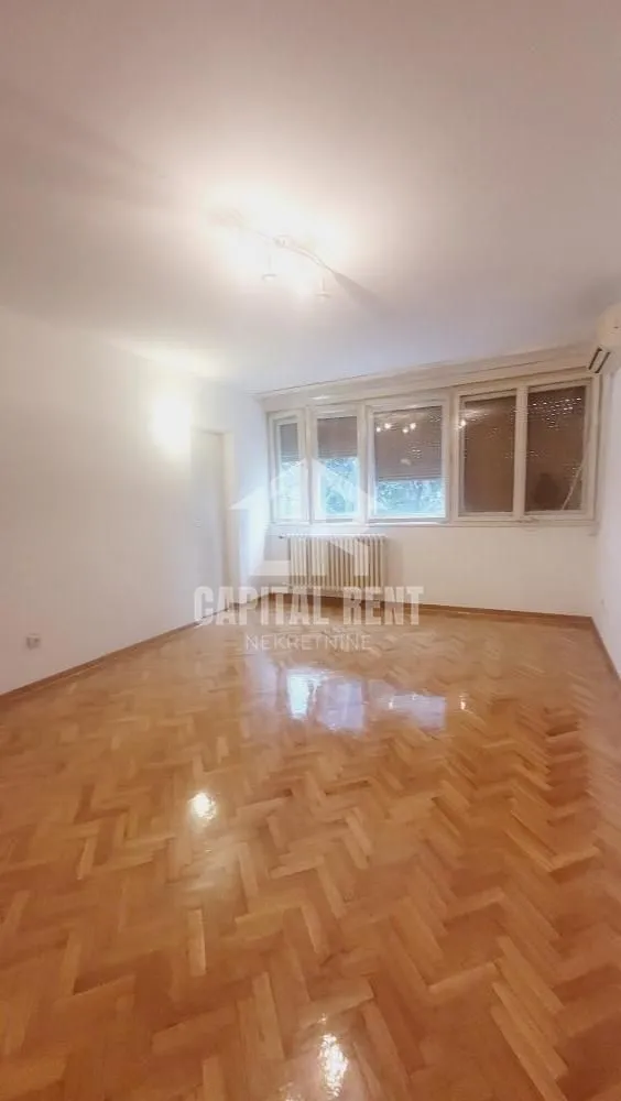 Rent, office space, 37m², Banovo Brdo, Beograd