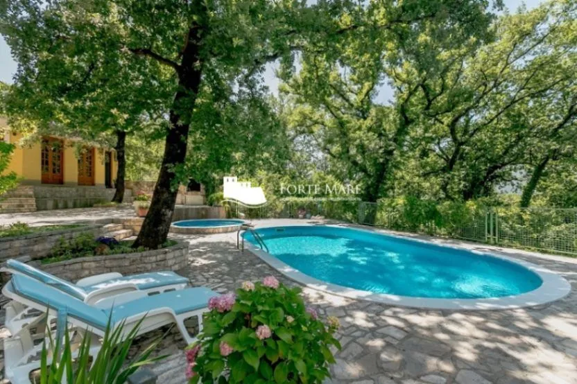 Prodaja, jednosoban stan, 52m², Topla, Herceg Novi