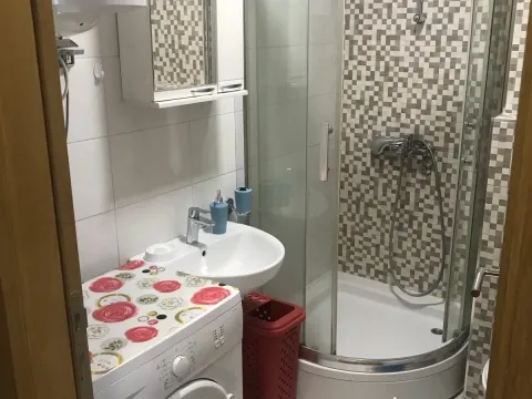 Rent, one bedroom apartment, 45m², City Kvart, Podgorica - image 8