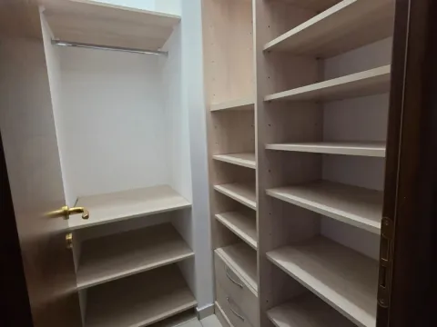 Rent, two bedroom apartment, 75m², City Kvart, Podgorica - image 9