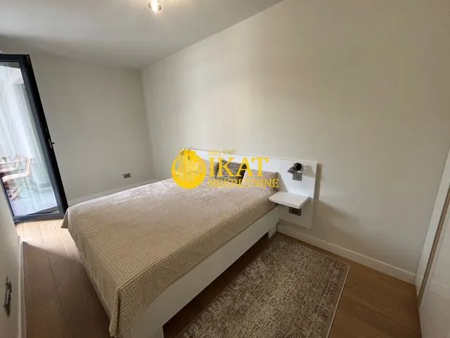 Izdavanje, dvosoban stan, 49m², Novi Beograd Blok 65, Novi Beograd Sve Podlokacije