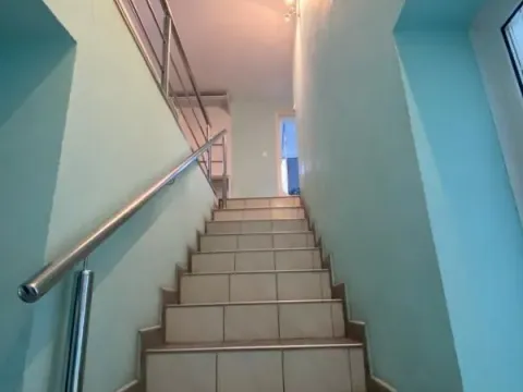 Izdavanje, poslovni prostor, 300m², Petrovaradin, Novi Sad - image 11