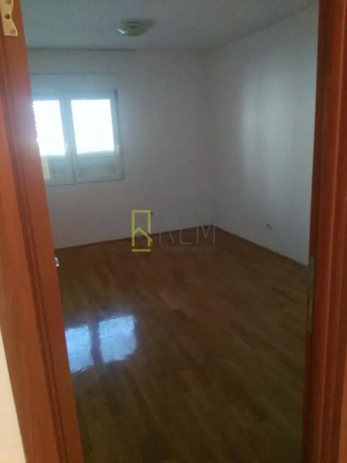 Sale, one bedroom apartment, 45m², Stari Aerodrom, Podgorica