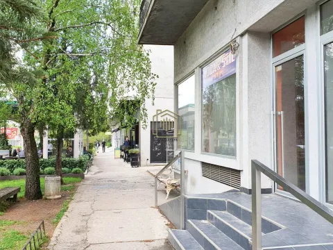 Rent, office space, 95m², Centar, Nikšić - image 8