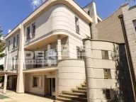 Sale, house, 600m², Savski Venac, Beograd - image 18