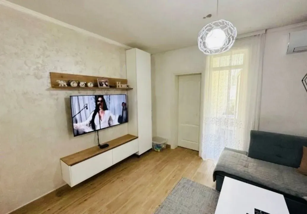 Sale, two bedroom apartment, 48m², Sveta Vrača, Kotor