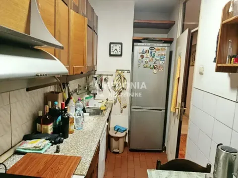 Sale, three bedroom apartment, 85m², Zemun Gornji Grad, Zemun Sve Podlokacije - image 4