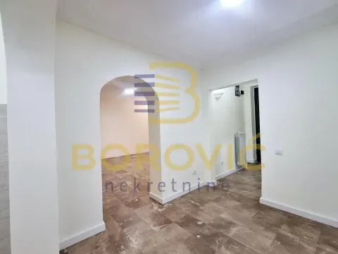 Rent, four bedroom apartment, 65m², Lekino Brdo, Voždovac Sve Podlokacije - image 7