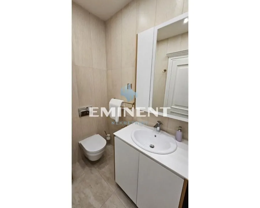 Rent, three bedroom apartment, 107m², Stari Grad, Beograd