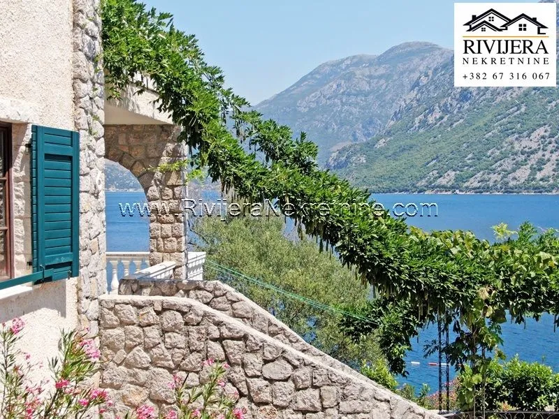 Sale, house, 235m², Kostanjica, Kotor