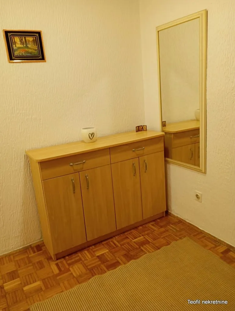 Rent, three bedroom apartment, 68m², Zvezdara Sve Podlokacije, Beograd