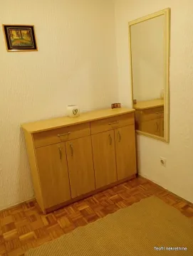 Rent, three bedroom apartment, 68m², Zvezdara Sve Podlokacije, Beograd - image 4