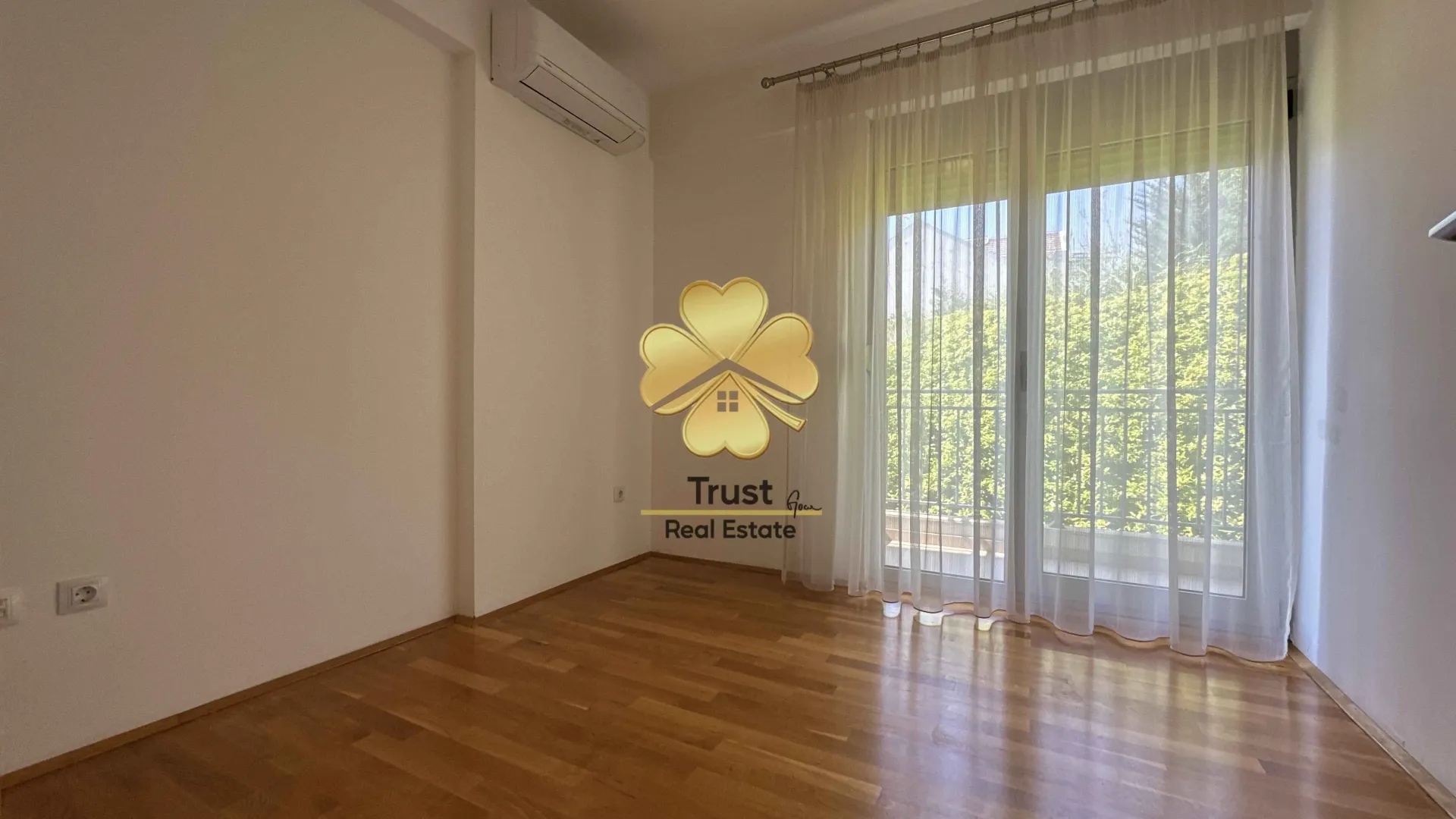 Rent, three bedroom apartment, 110m², Gorica C, Podgorica