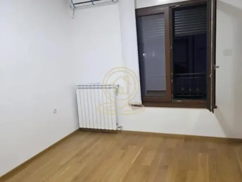 Rent, office space, 72m², Južni Bulevar, Vračar Sve Podlokacije - image 5