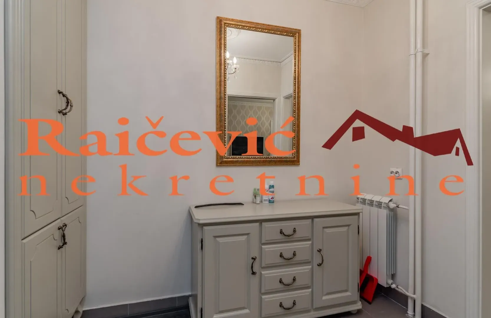 Prodaja, dvosoban stan, 62m², Centar, Stara Pazova
