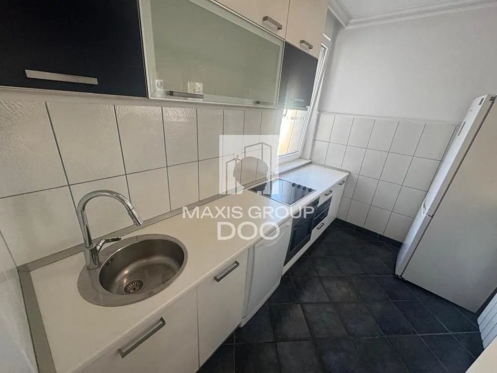 Sale, two bedroom apartment, 48m², Novi Beograd Blok 22, Novi Beograd Sve Podlokacije